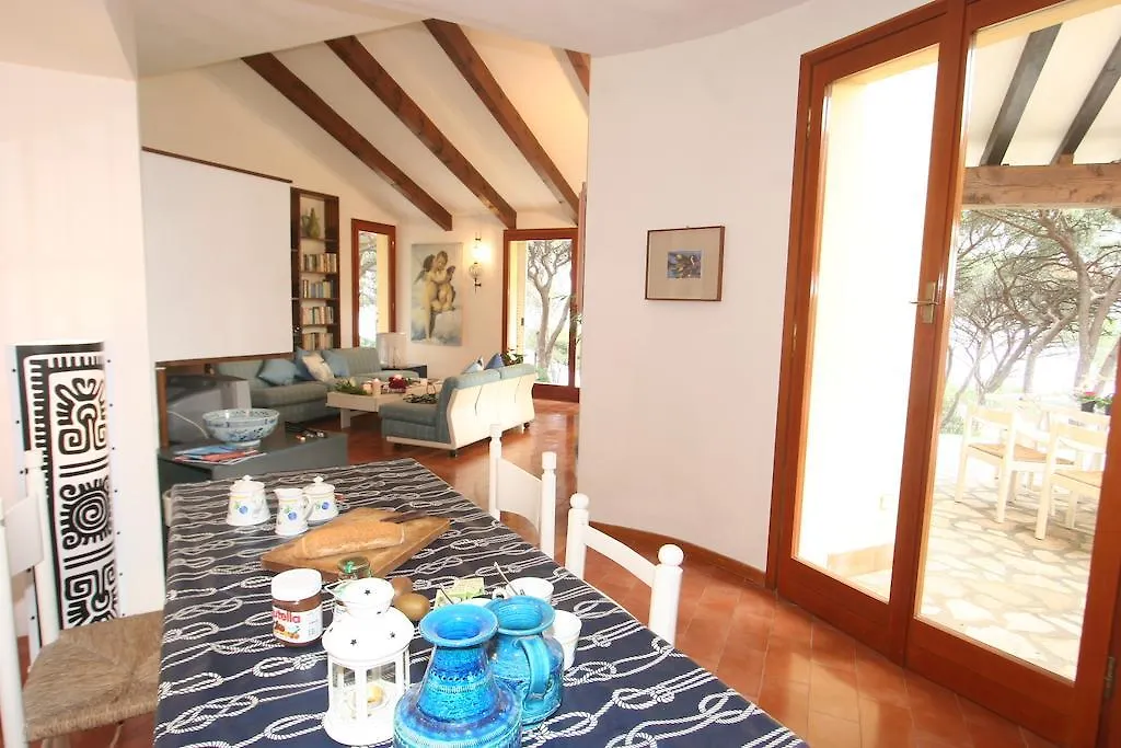 Villa Quadro Rio Marina Italy